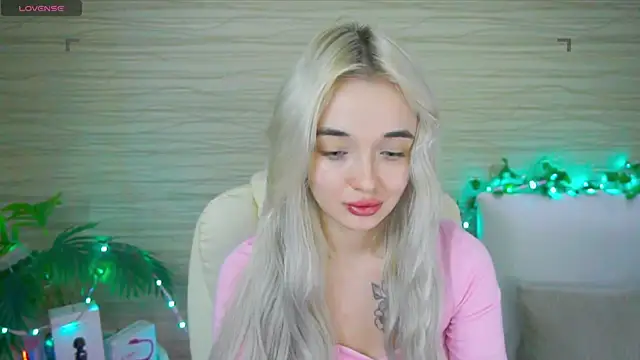 Ashley S online show from February 7, 5:20 am