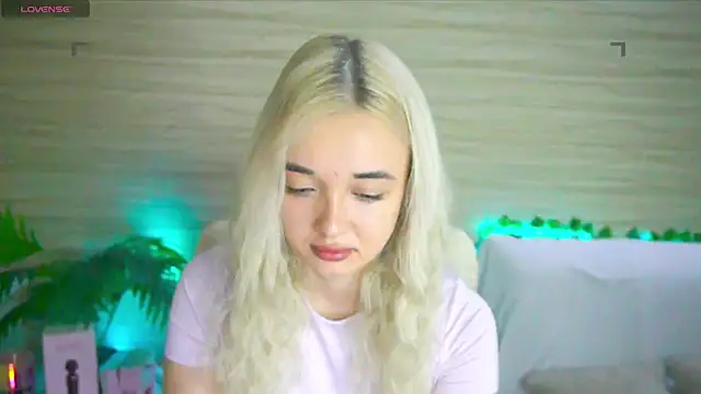 Ashley S online show from September 11, 10:32 pm