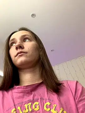 Snapshot of HotCaramellsTV chatting on September 15, 9:09 am HotCaramellsTV online show from September 15, 9:09 am