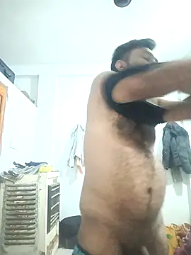 Snapshot of pintuS40 chatting on February 4, 12:51 am pintuS40 online show from February 4, 12:51 am