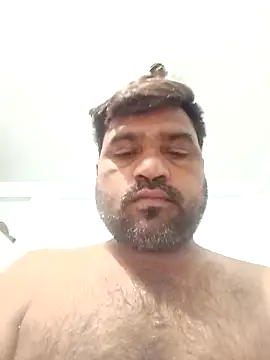 Snapshot of pintuS40 chatting on February 14, 1:56 am pintuS40 online show from February 14, 1:56 am