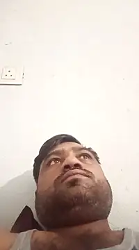 Snapshot of pintuS40 chatting on February 18, 12:15 am pintuS40 online show from February 18, 12:15 am