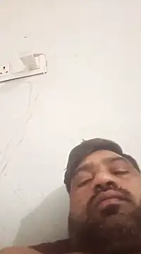 Snapshot of pintuS40 chatting on March 18, 1:00 am pintuS40 online show from March 18, 1:00 am