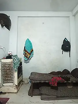 Snapshot of pintuS40 chatting on September 18, 1:40 am pintuS40 online show from September 18, 1:40 am