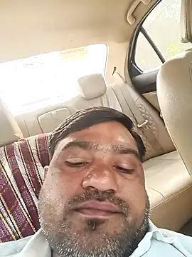 Snapshot of pintuS40 chatting on November 26, 3:51 am pintuS40 online show from November 26, 3:51 am