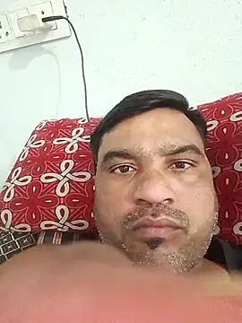 Snapshot of pintuS40 chatting on December 14, 10:53 am pintuS40 online show from December 14, 10:53 am