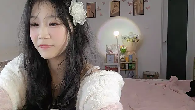 Snapshot of Luminous163 chatting on March 2, 3:16 pm Luminous163 online show from March 2, 3:16 pm