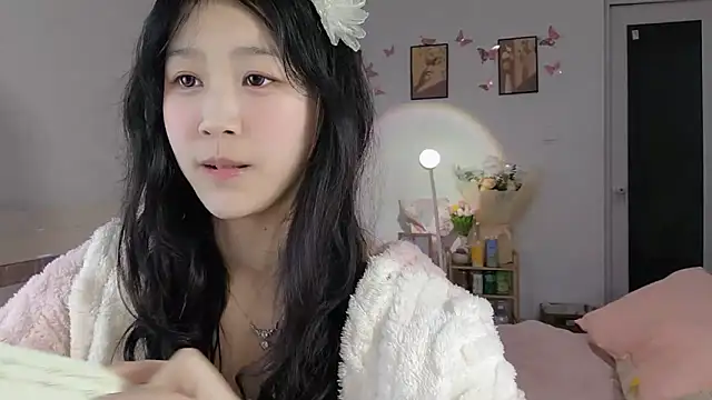 Snapshot of Luminous163 chatting on March 4, 2:21 pm Luminous163 online show from March 4, 2:21 pm