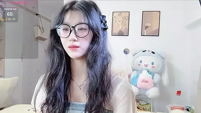 Snapshot of Luminous163 chatting on September 12, 12:38 pm Luminous163 online show from September 12, 12:38 pm