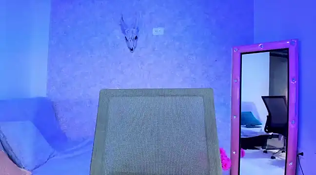 Kerverr  online show from December 28, 3:58 am