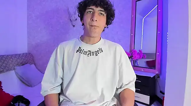 Kerverr  online show from January 16, 10:34 pm