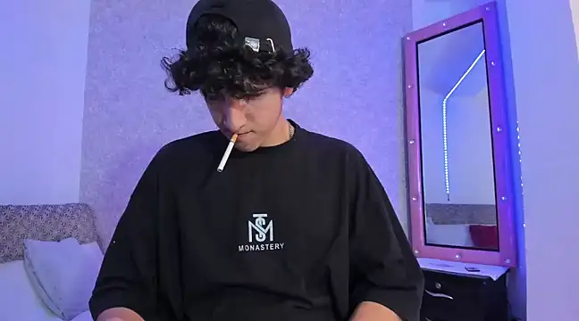 Kerverr  online show from January 22, 4:44 am