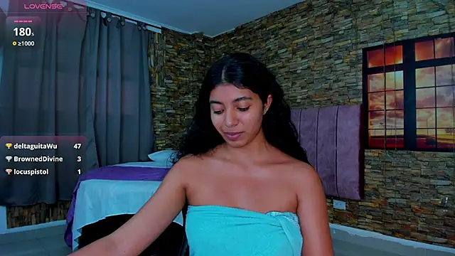 Snapshot of viktorya_xue chatting on January 11, 5:18 pm viktorya xue online show from January 11, 5:18 pm