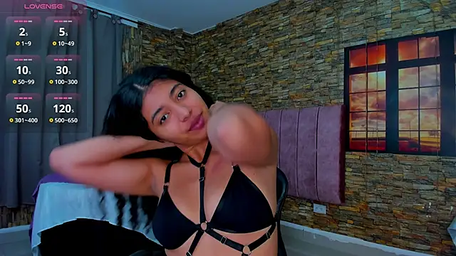 Snapshot of viktorya_xue chatting on January 15, 11:43 am viktorya xue online show from January 15, 11:43 am