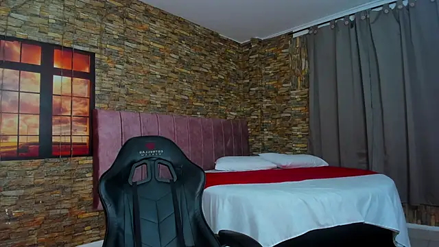 Snapshot of viktorya_xue chatting on February 19, 11:06 am viktorya xue online show from February 19, 11:06 am