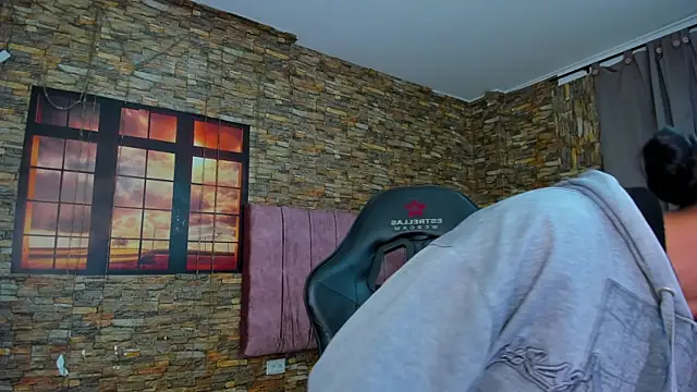 Snapshot of viktorya_xue chatting on March 12, 11:20 am viktorya xue online show from March 12, 11:20 am