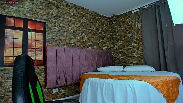 Snapshot of viktorya_xue chatting on March 21, 1:23 pm viktorya xue online show from March 21, 1:23 pm