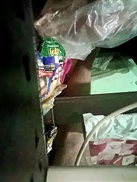 Snapshot of Shubu_76 chatting on September 10, 9:04 pm Shubu 76 online show from September 10, 9:04 pm