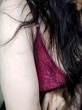 Snapshot of Fair-magic-woman chatting on March 7, 7:38 pm Fair-magic-woman online show from March 7, 7:38 pm