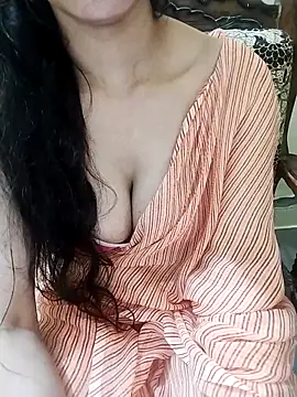 Snapshot of Fair-magic-woman chatting on November 28, 10:07 am Fair-magic-woman online show from November 28, 10:07 am