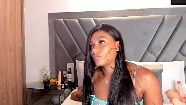 brenda nova18 online show from November 13, 9:14 pm