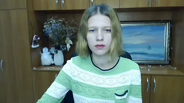 StellaCRL online show from January 12, 7:32 am