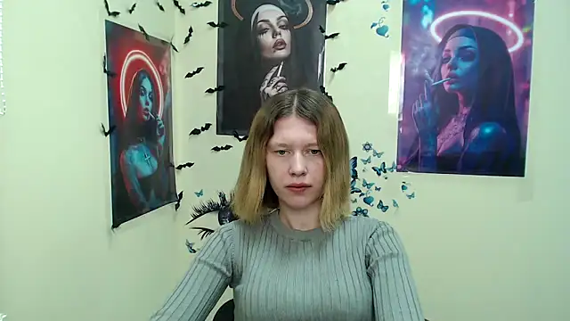 StellaCRL online show from March 8, 4:06 pm