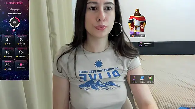 Snapshot of briannababy_ chatting on December 15, 5:53 pm briannababy online show from December 15, 5:53 pm