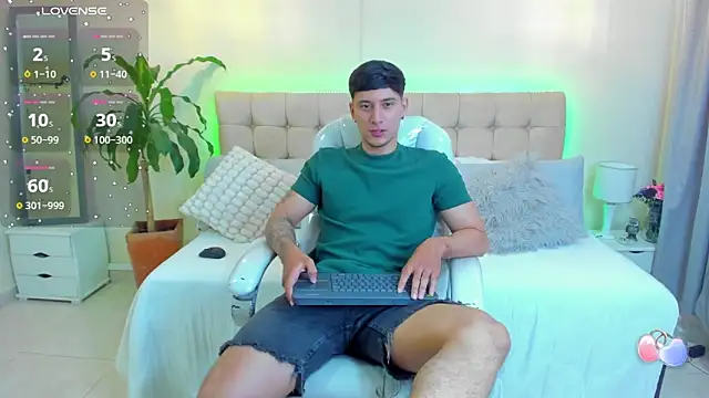 Damian23   online show from January 20, 1:21 pm