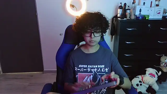 thomascooper7 online show from October 4, 6:28 pm