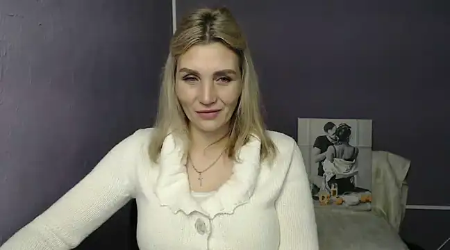  sexy lady online show from December 28, 2:10 pm