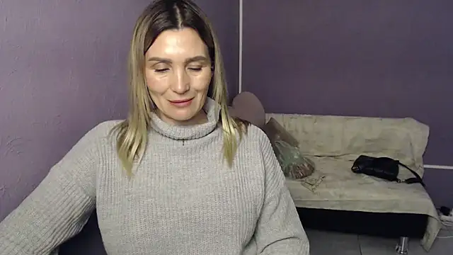  sexy lady online show from September 30, 1:16 pm