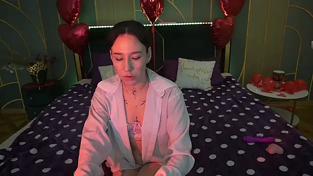 NikkiGoldSide online show from February 19, 11:14 pm