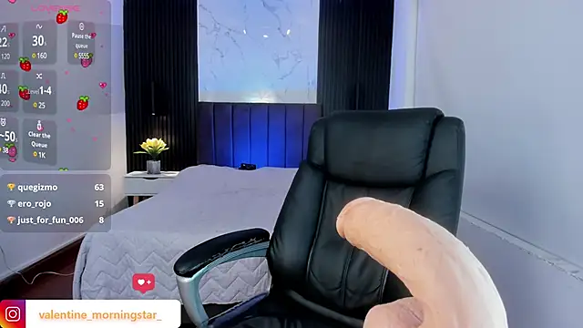 Gianna foxy online show from December 3, 4:58 am