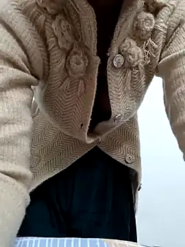 Rajni-Mehra online show from February 8, 6:12 pm