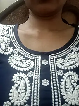 Rajni-Mehra online show from February 11, 5:07 pm