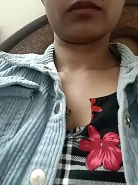 Rajni-Mehra online show from February 15, 10:11 am