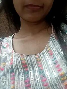 Rajni-Mehra online show from February 17, 3:42 pm