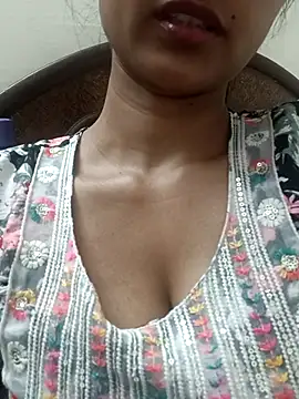 Rajni-Mehra online show from March 4, 7:30 am