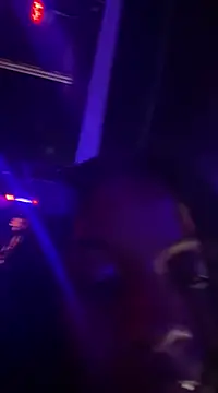 Snapshot of miamiworld chatting on December 6, 5:20 am miamiworld online show from December 6, 5:20 am