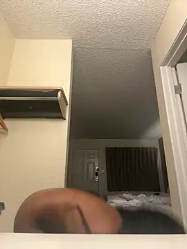 Snapshot of miamiworld chatting on November 4, 10:36 am miamiworld online show from November 4, 10:36 am