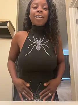 Snapshot of miamiworld chatting on November 5, 7:14 pm miamiworld online show from November 5, 7:14 pm