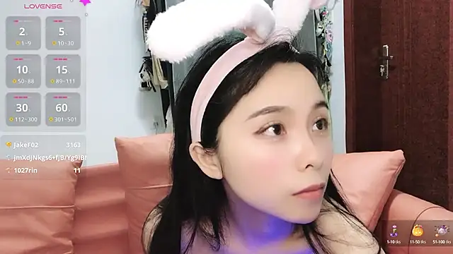 QQ88-99 online show from March 4, 5:45 pm