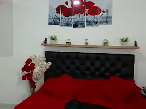 lily f00x online show from January 12, 5:13 am