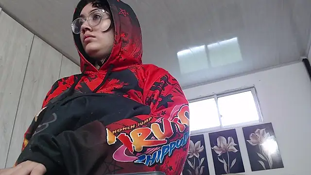 lily f00x online show from September 15, 12:38 pm