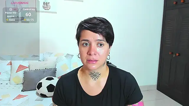 Snapshot of KatInk chatting on January 17, 2:39 pm KatInk online show from January 17, 2:39 pm