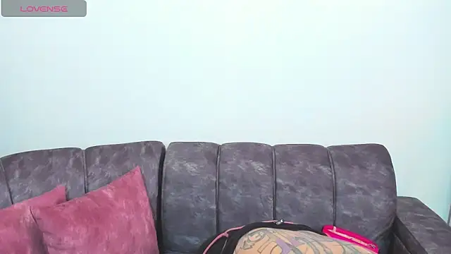 Snapshot of KatInk chatting on October 28, 3:36 pm KatInk online show from October 28, 3:36 pm