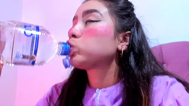 teffy lee online show from January 26, 8:34 pm