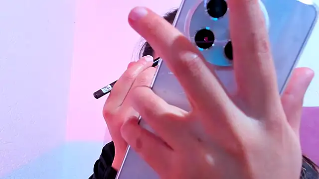 teffy lee online show from February 18, 8:36 pm