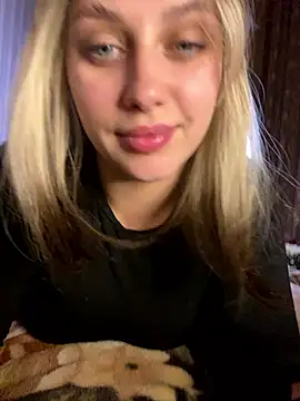 69Laura696 online show from December 26, 8:42 pm